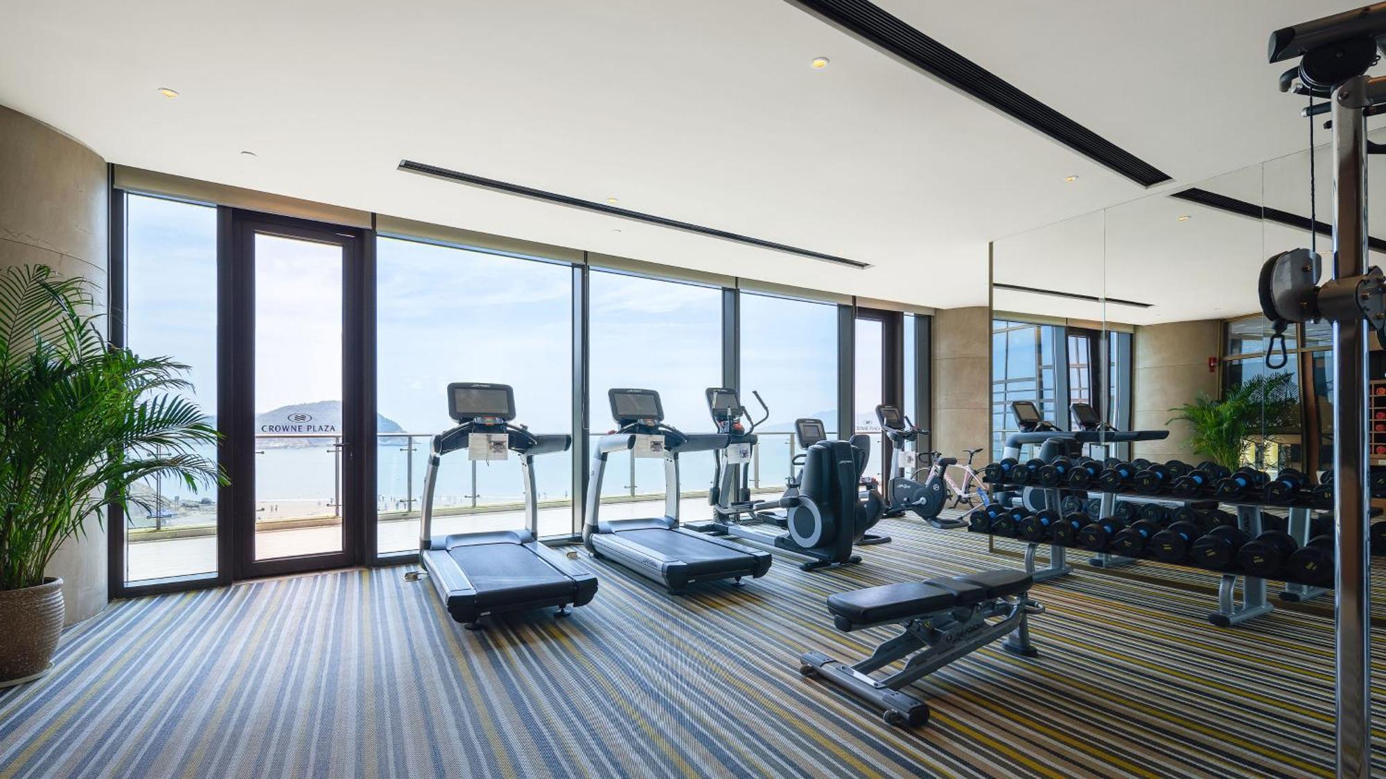 Crowne Plaza Ningbo Xiangshan Sea View By Ihg Bagian luar foto